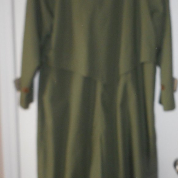 NEW Full Length Olive Green Rain Coat w/Lining - Picture 3 of 6